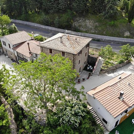 הוילה אסיסי Agriturismo Il Noceto מראה חיצוני תמונה