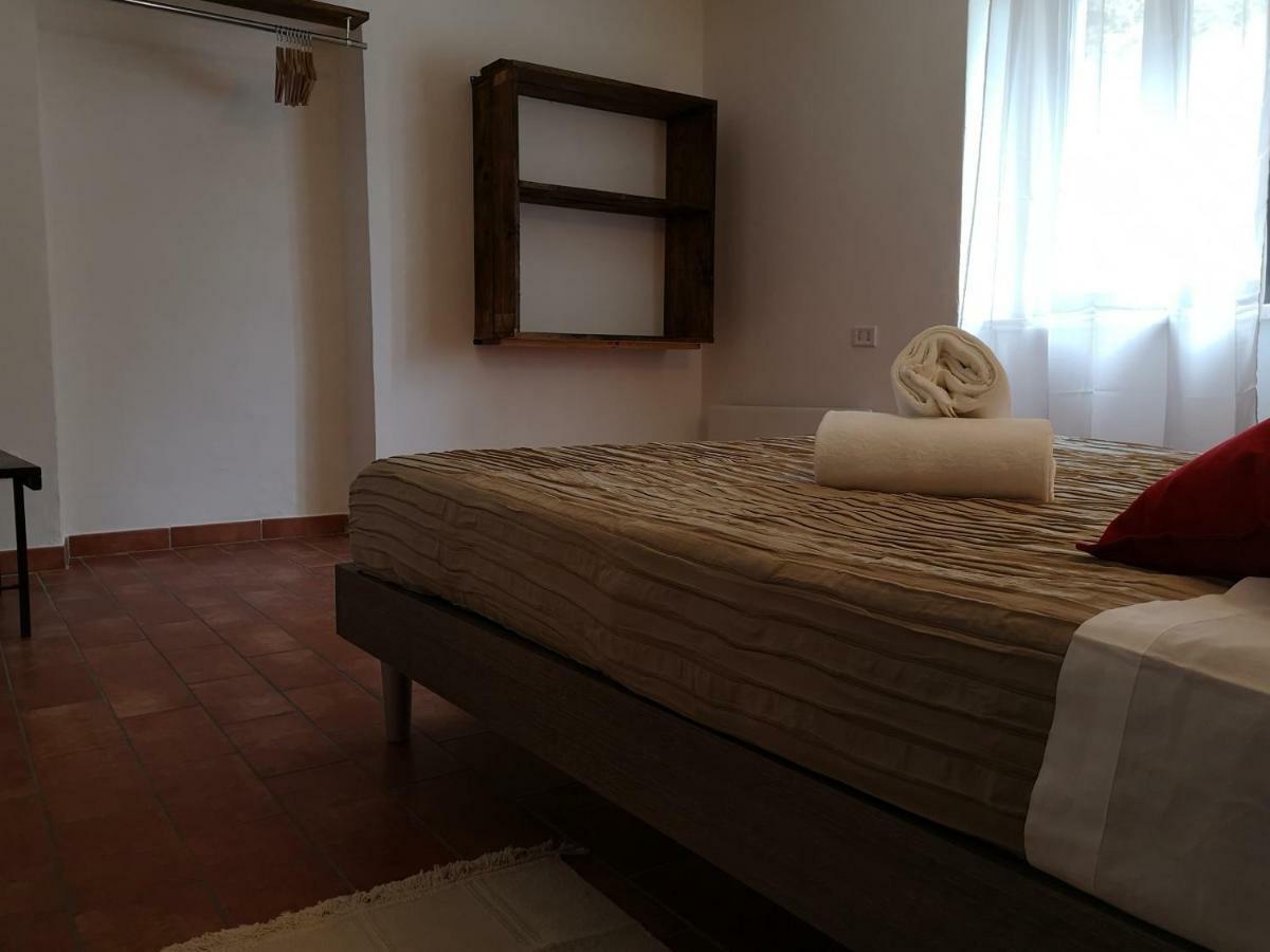 הוילה אסיסי Agriturismo Il Noceto מראה חיצוני תמונה