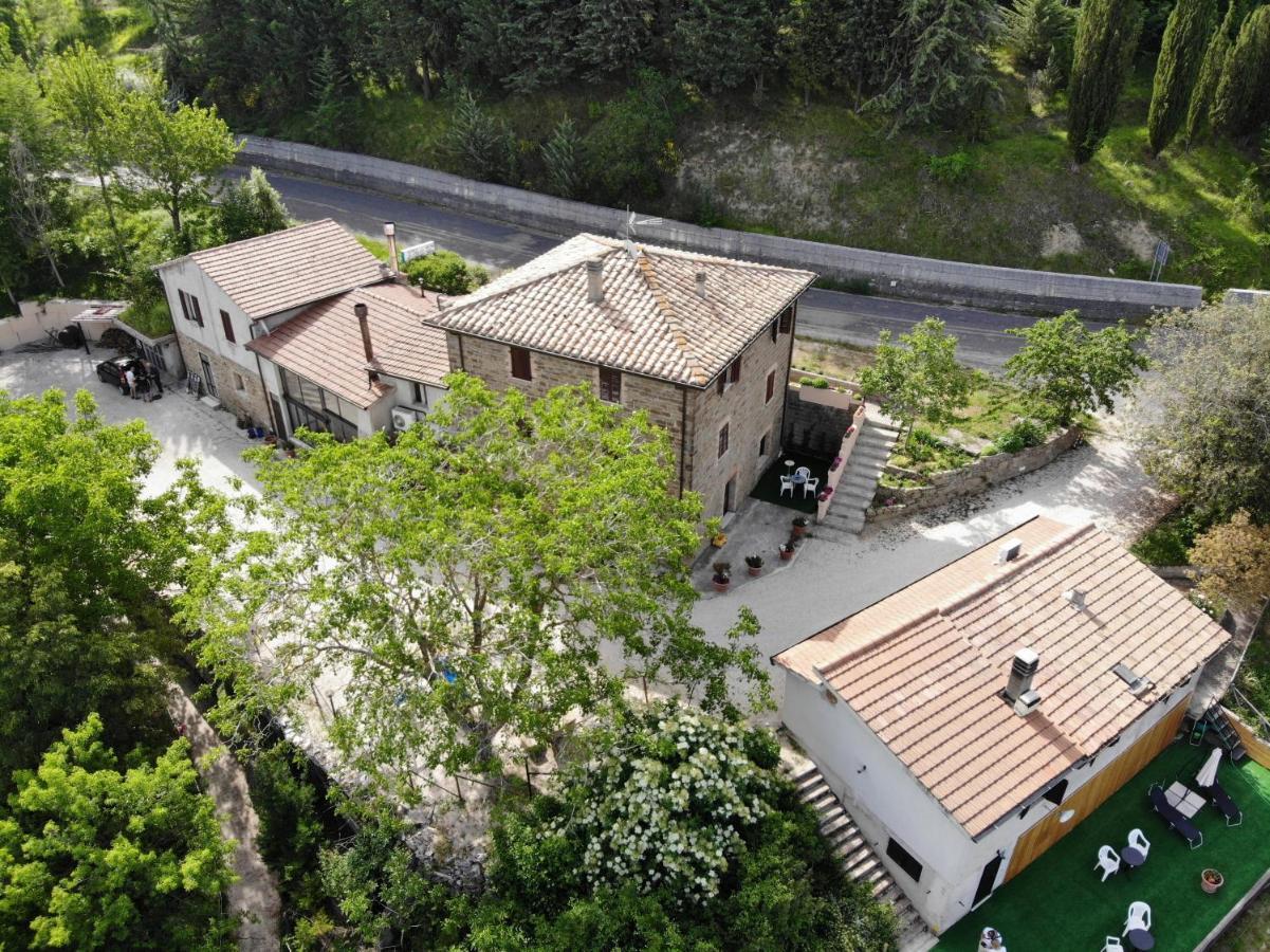 הוילה אסיסי Agriturismo Il Noceto מראה חיצוני תמונה