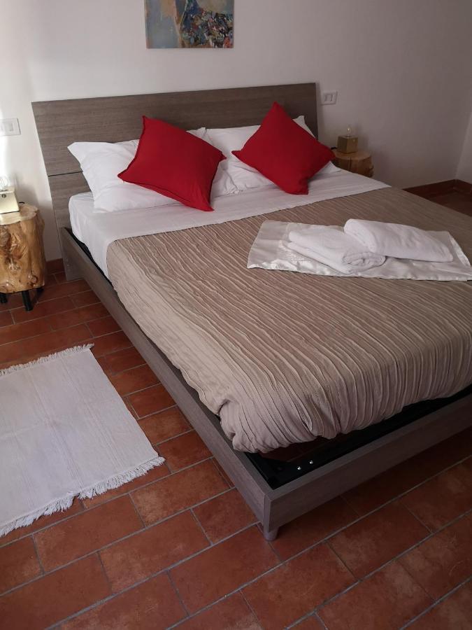 הוילה אסיסי Agriturismo Il Noceto מראה חיצוני תמונה